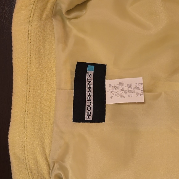 Button Jacket #25 - Picture 7 of 9